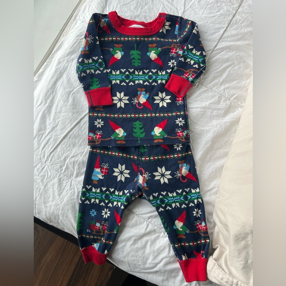 Hanna Andersson Christmas pajama set